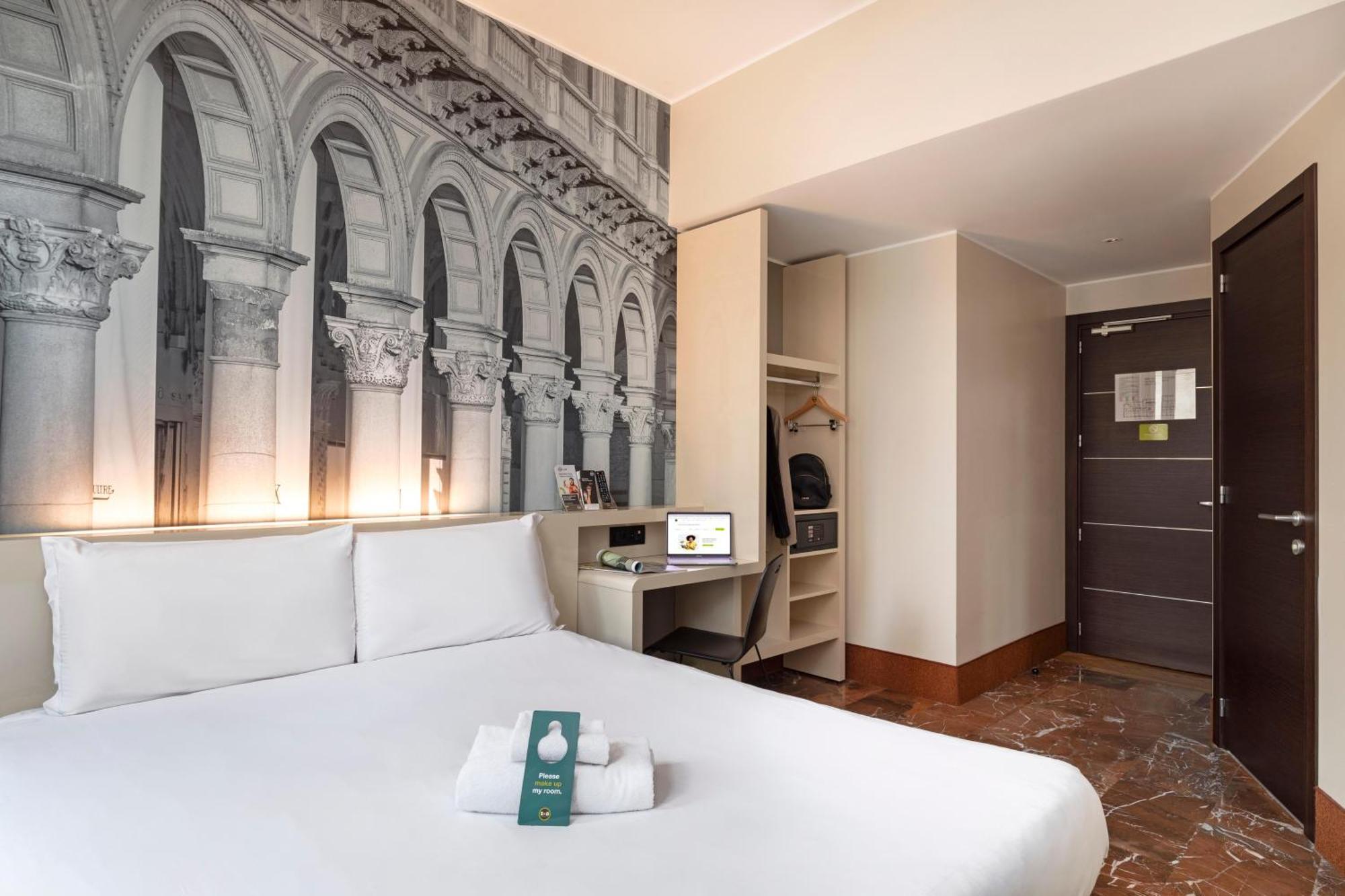 บีแอนด์บี โฮเต็ล มิลาโน ซานตัมโบรโจ Hotel มิลาน ภายนอก รูปภาพ