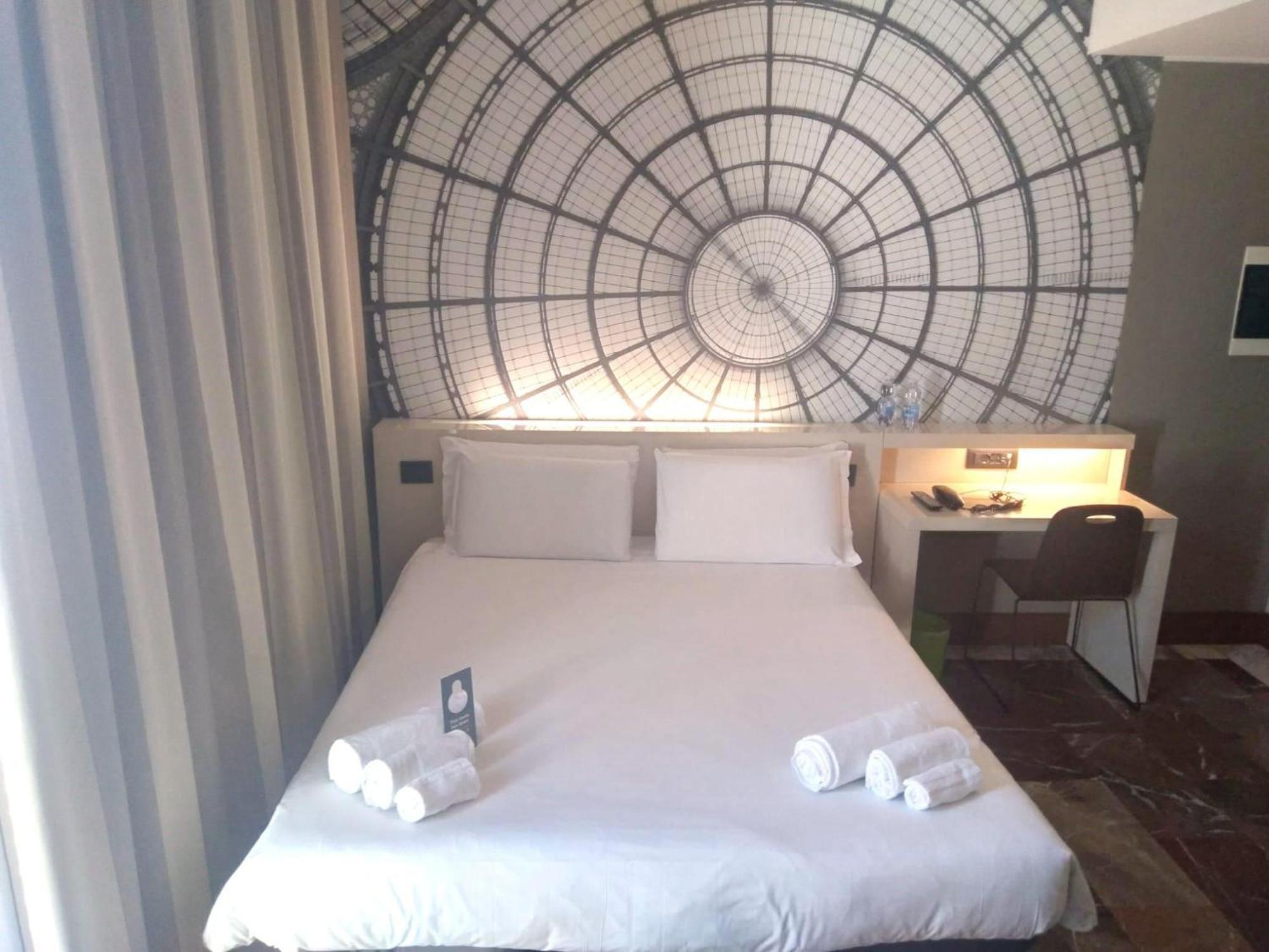 บีแอนด์บี โฮเต็ล มิลาโน ซานตัมโบรโจ Hotel มิลาน ภายนอก รูปภาพ